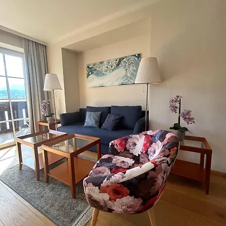 Wallner Am See Apartment