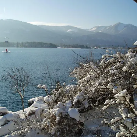 Wallner Am See Apartment *